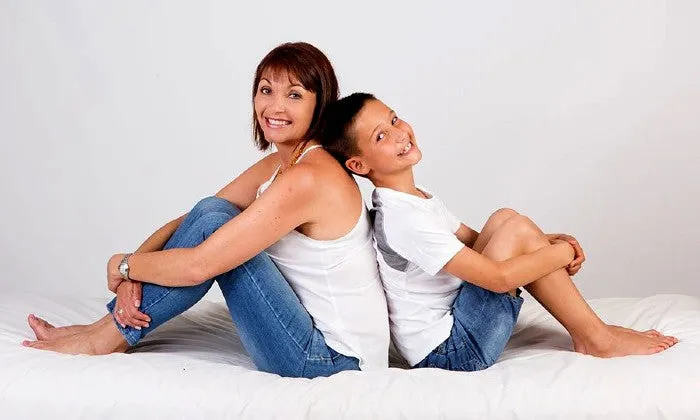 30-Minute Studio Photoshoot incl Images and 50% off a Personalised Photobook with Lisa Olivier Photography