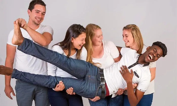 30-Minute Studio Photoshoot incl Images and 50% off a Personalised Photobook with Lisa Olivier Photography