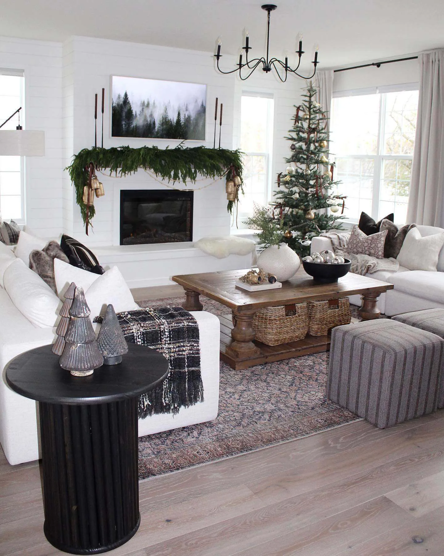 8' King Noble Fir Tree Unlit - OPEN BOX - FINAL SALE