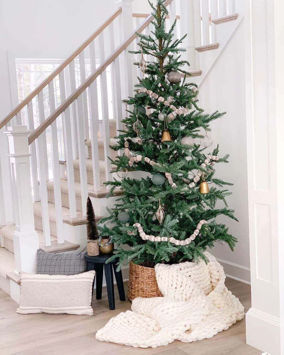 8' King Noble Fir Tree Unlit - OPEN BOX - FINAL SALE