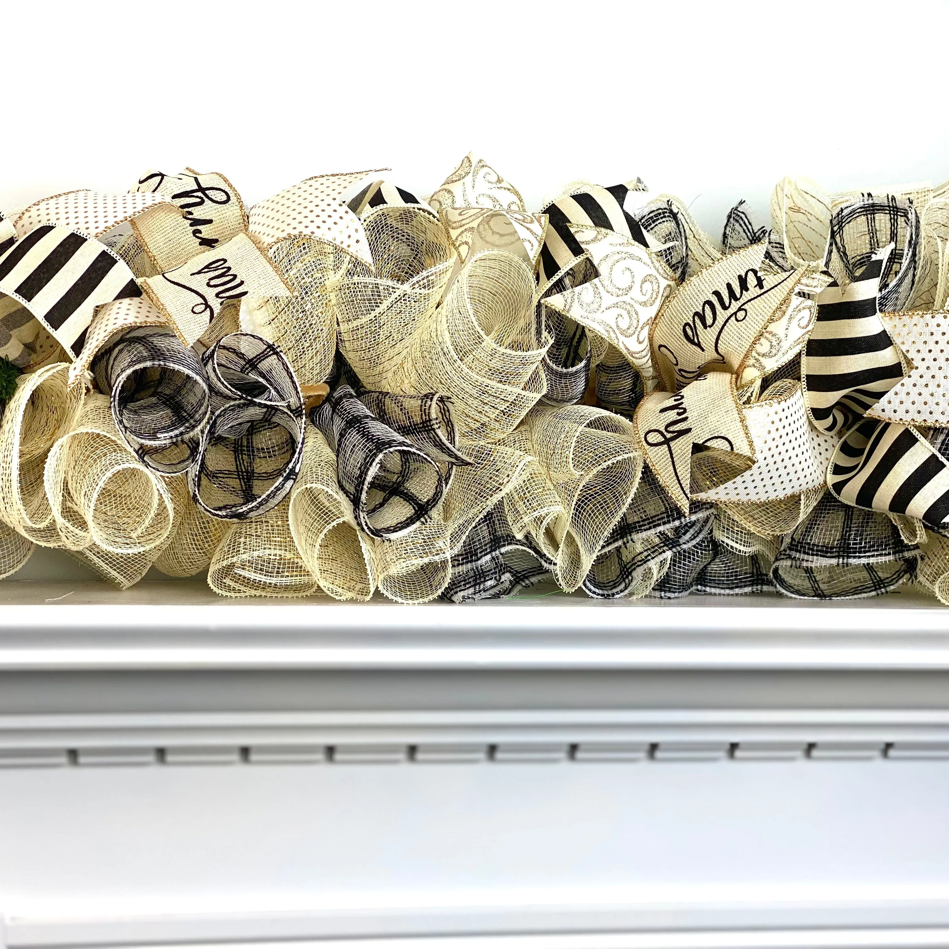 Black Ivory Gold Christmas Garland for Staircase or Mantle - Mantel Decor - Cream Shimmer Metallic
