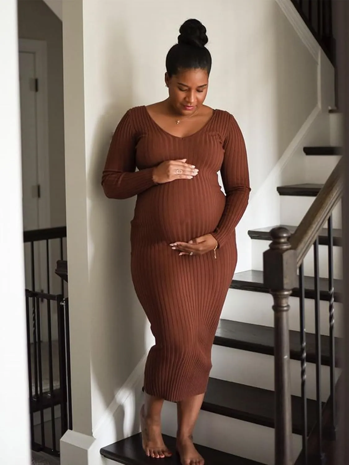 Maternity Dress Long Sleeve V Neck Knit Stretchable Sweater Dresses Pregnancy Clothes for Photoshoot Baby Shower