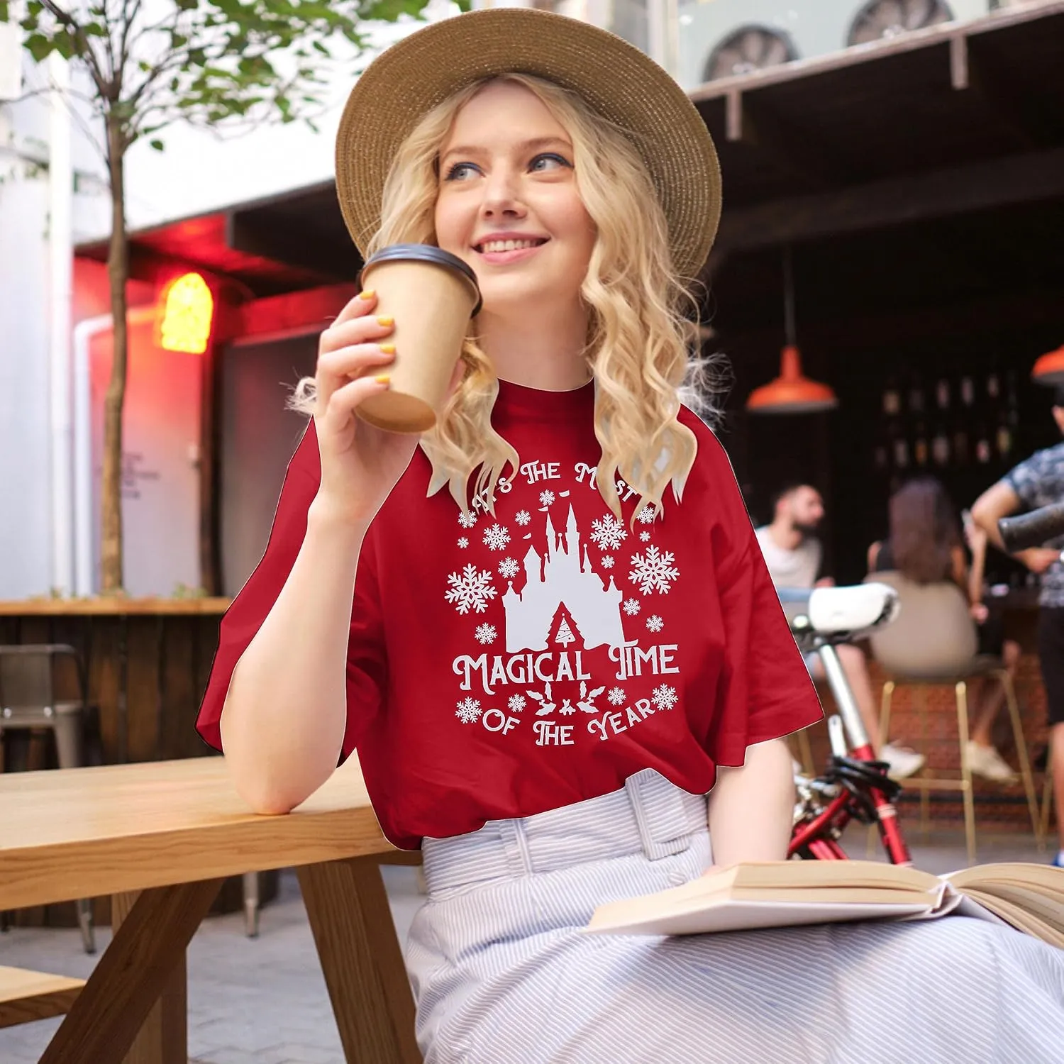 Merry Christmas Shirt Women Magical Christmas T-Shirt Christmas Lights tee Family Holiday Vacation Tops