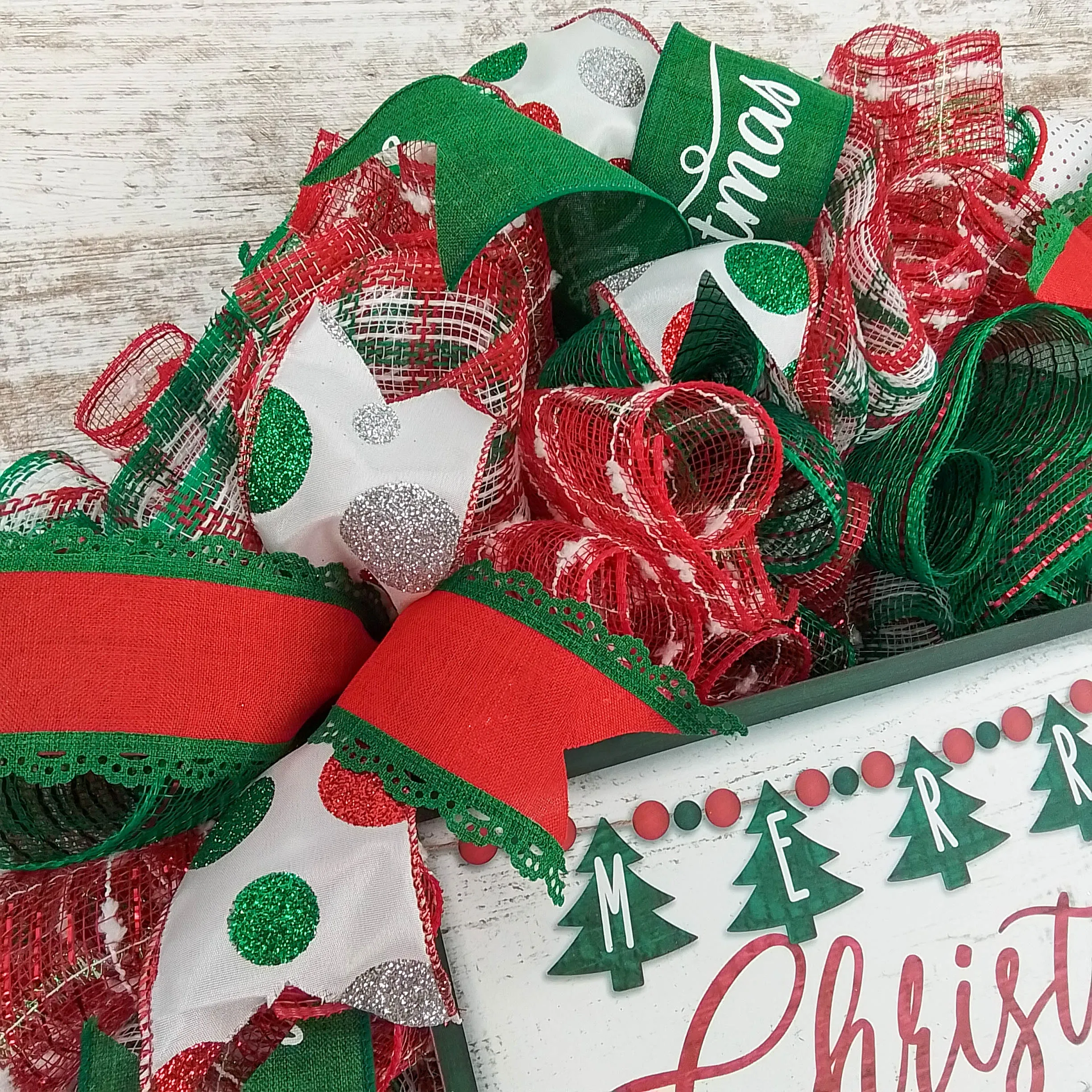 Merry Christmas Wreath - Xmas Holiday Decoration Front Door Wreaths - Red Emerald Green White Christmas Trees