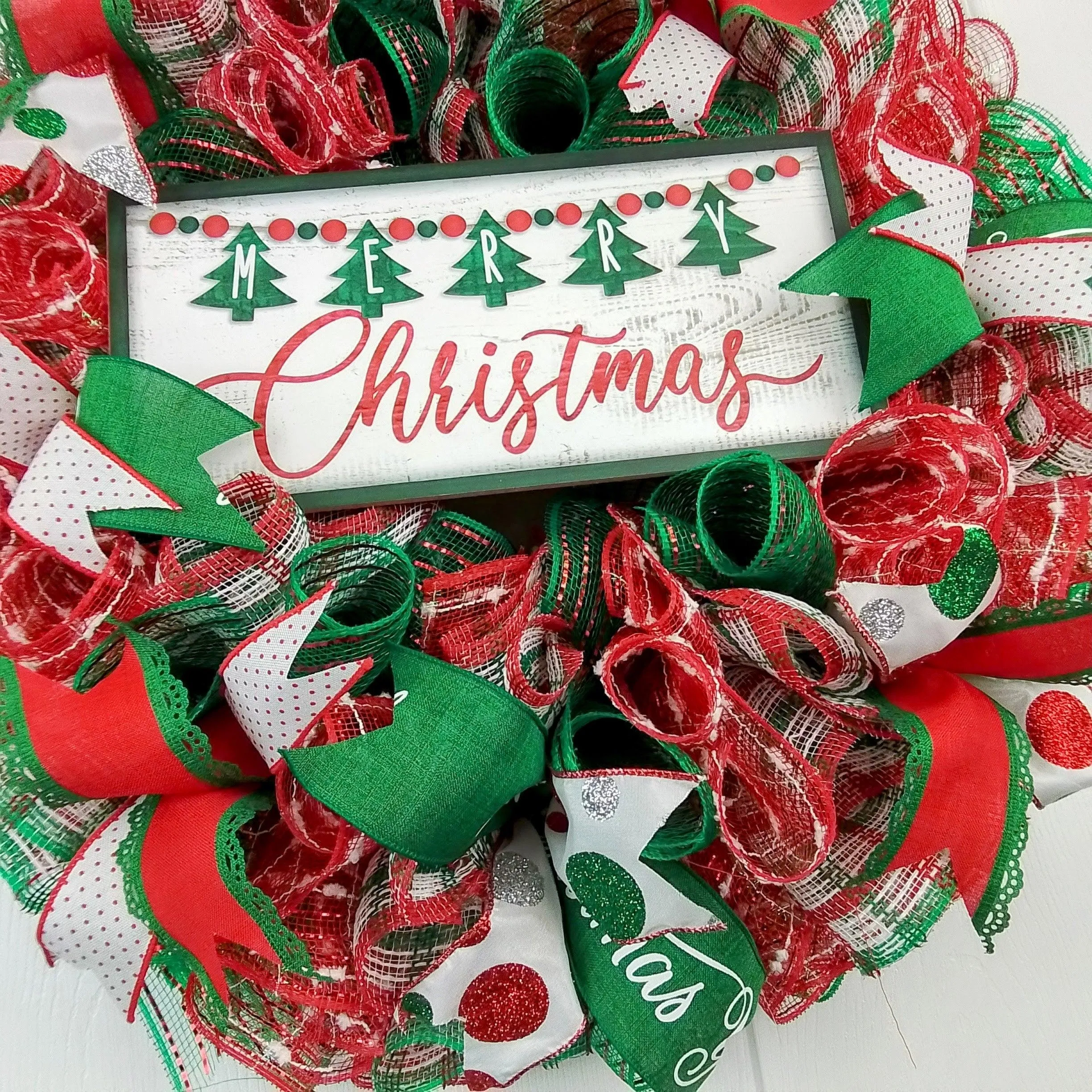 Merry Christmas Wreath - Xmas Holiday Decoration Front Door Wreaths - Red Emerald Green White Christmas Trees
