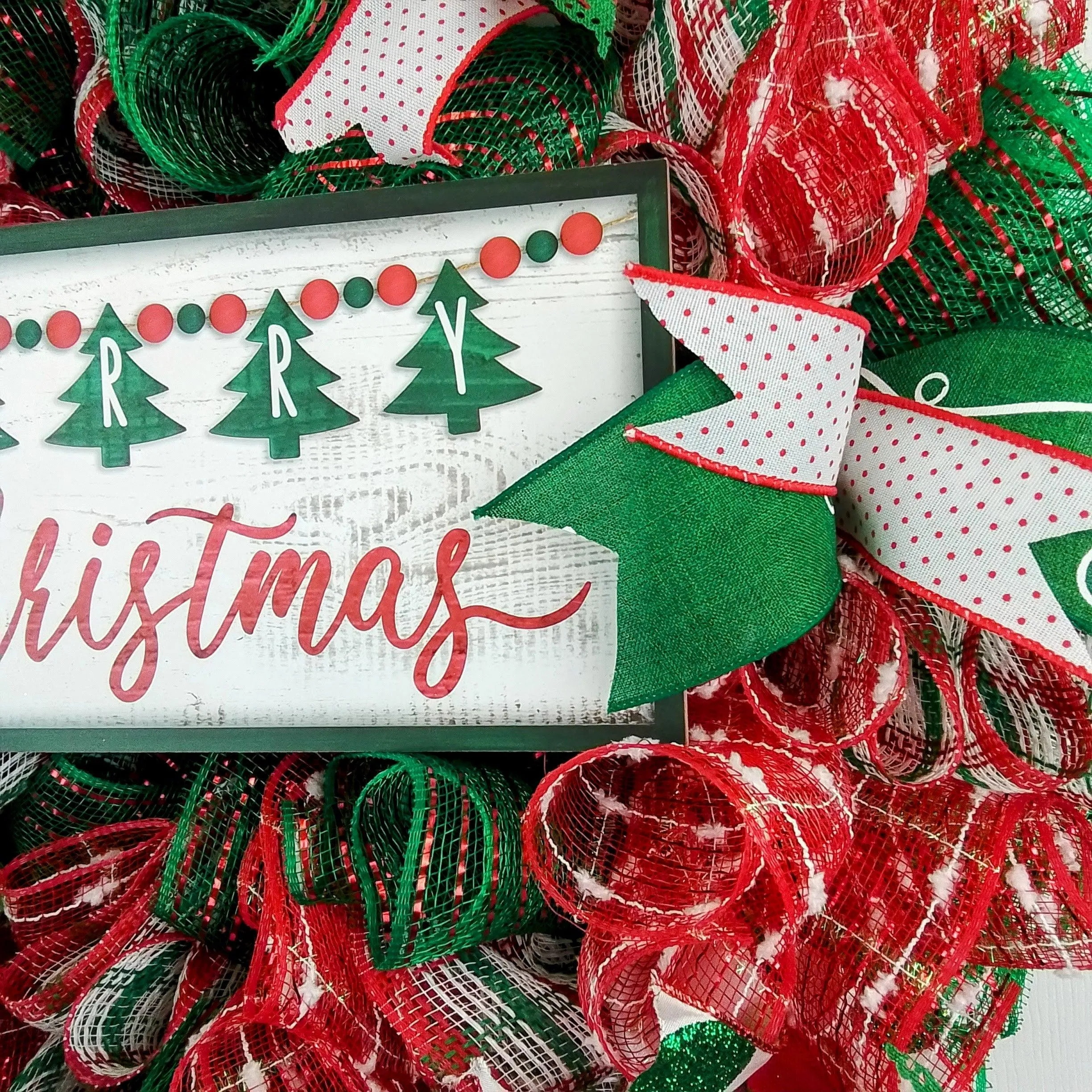 Merry Christmas Wreath - Xmas Holiday Decoration Front Door Wreaths - Red Emerald Green White Christmas Trees