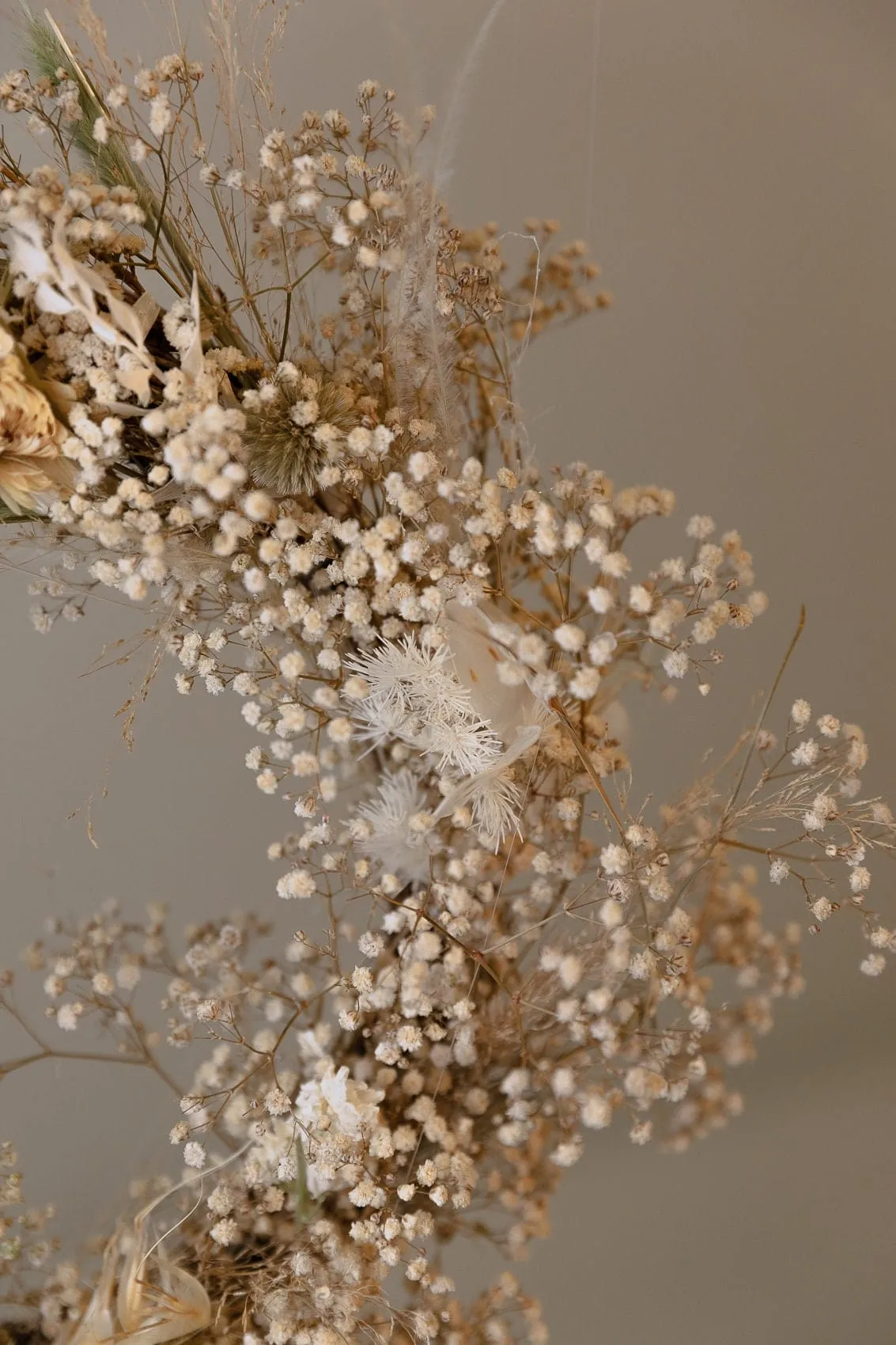 Modern Christmas Wreath No.2 / Soft Winter Door Wreath Christmas Decoration / Christmas Wreath / Xmas Door Wreath