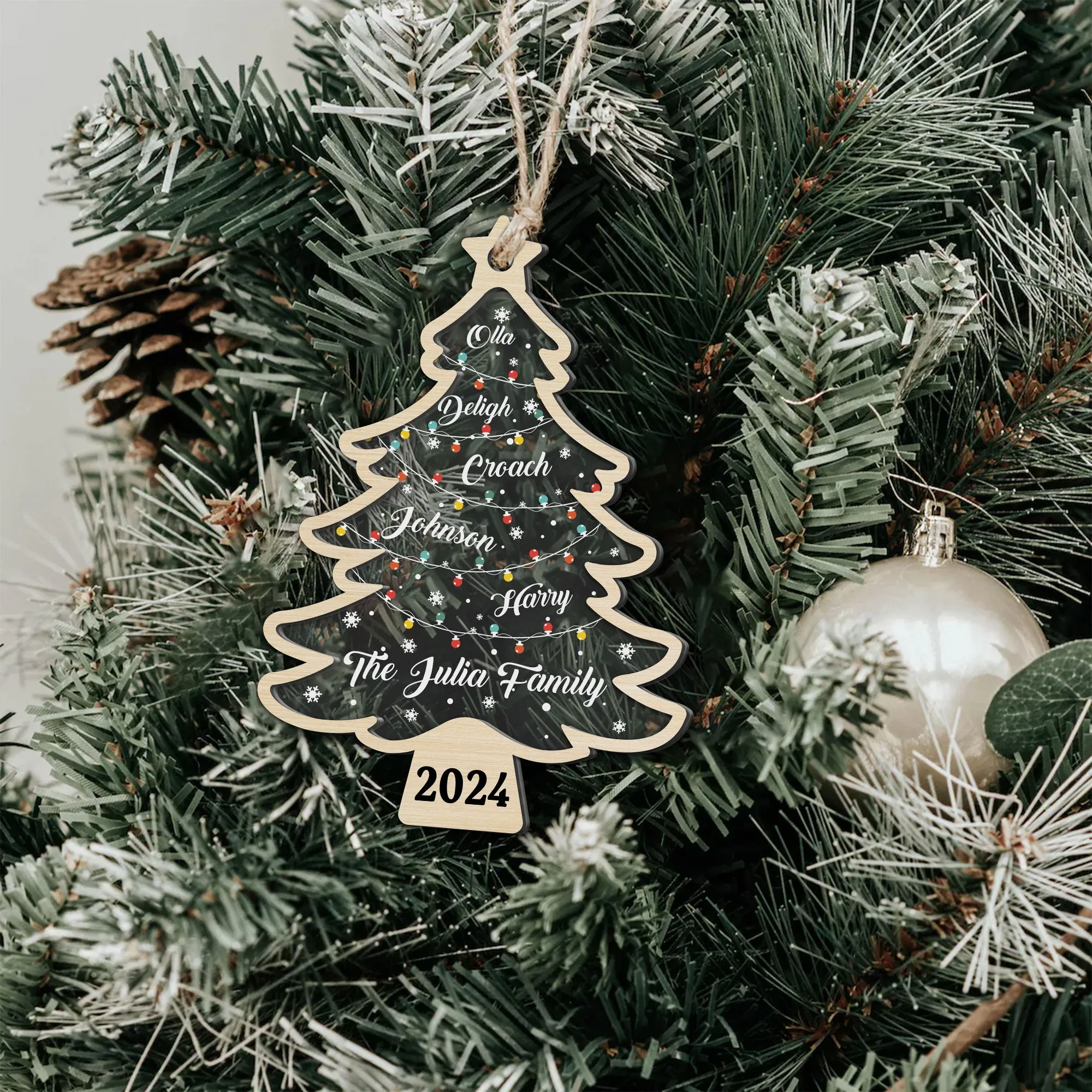 Personalized Christmas Family Names Tree Ornament, Christmas Tree Name Ornament CF139