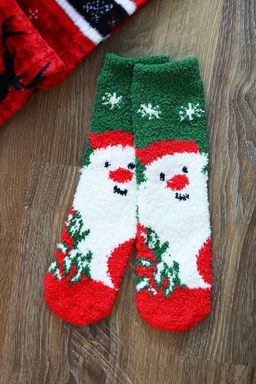 SS1001 Assorted Fuzzy Christmas Socks 12 Piece Pack