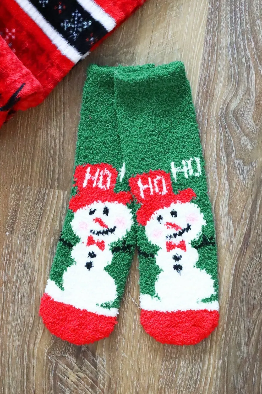 SS1001 Assorted Fuzzy Christmas Socks 12 Piece Pack