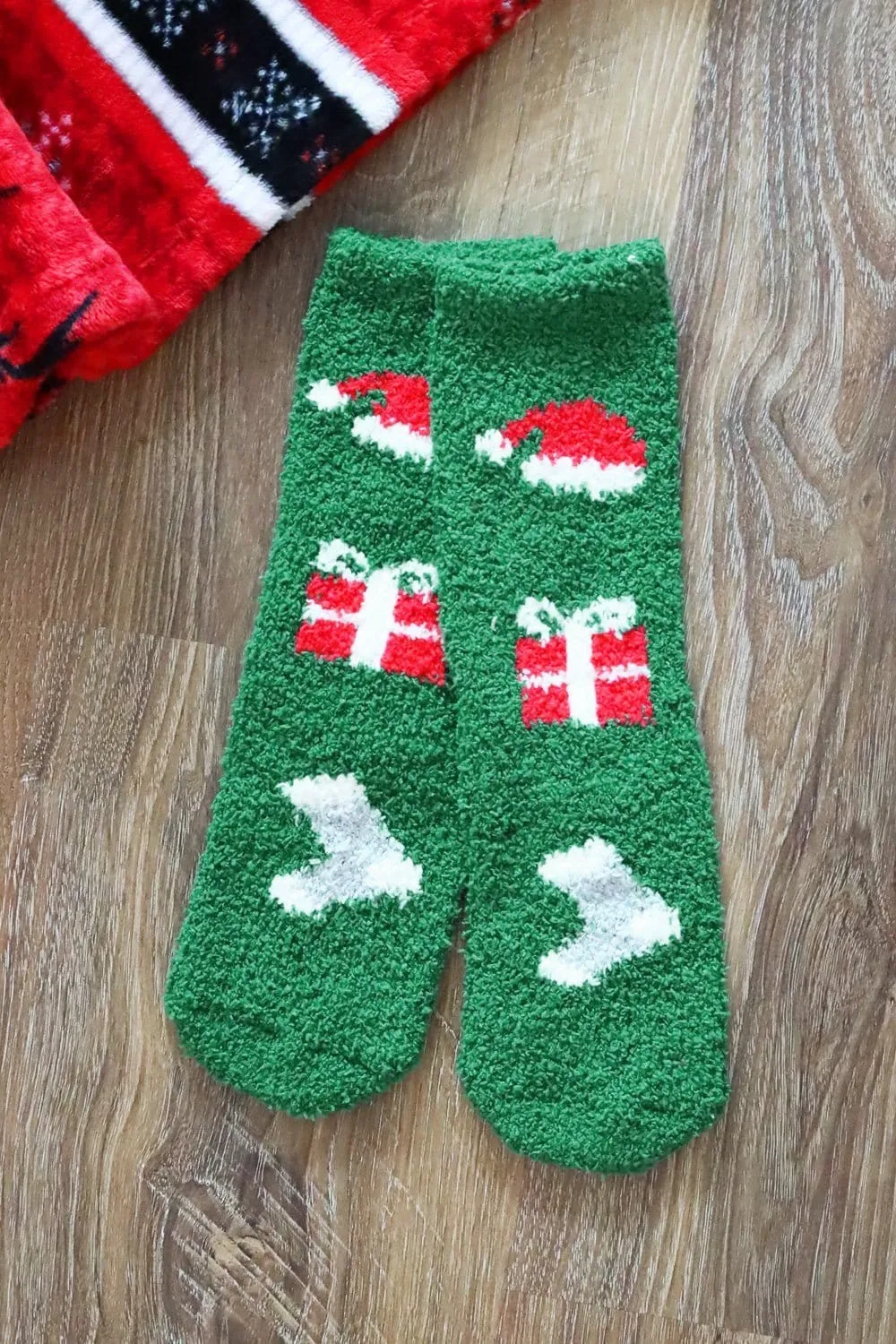 SS1001 Assorted Fuzzy Christmas Socks 12 Piece Pack