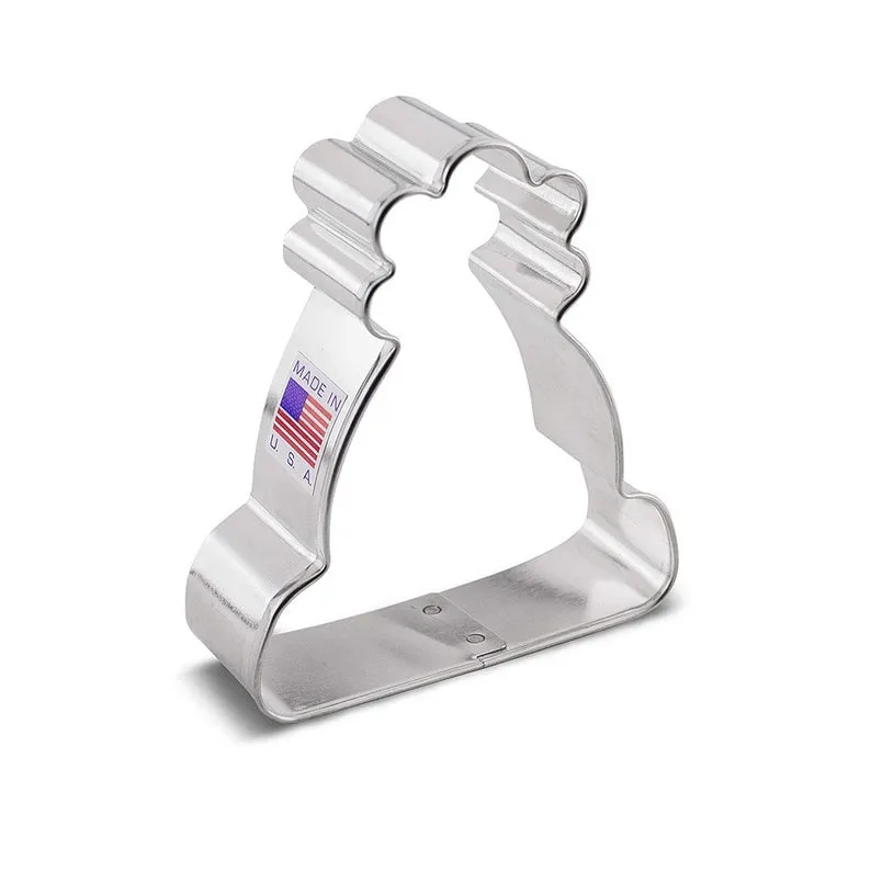 Winter hat cookie cutter